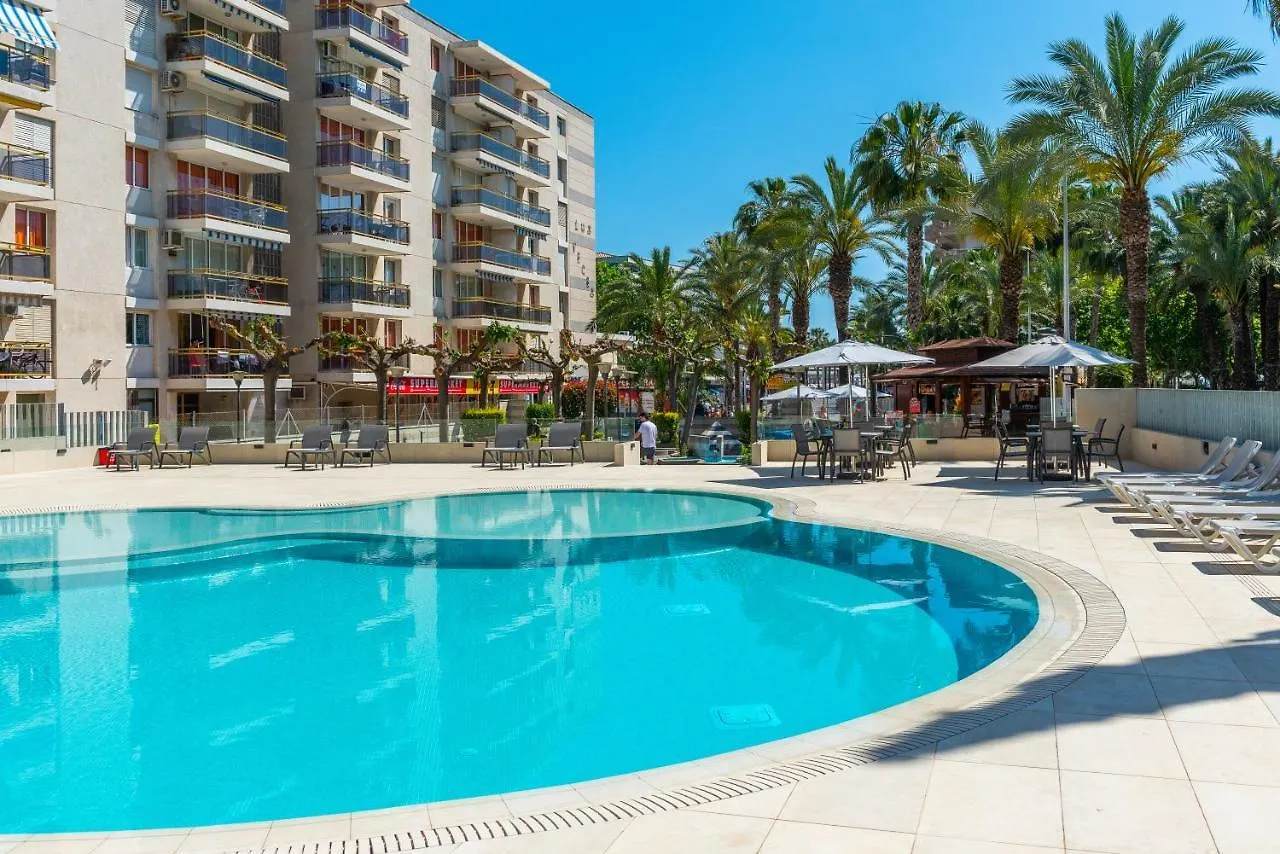 Rentalmar Navarra Family Suites Salou 0*,